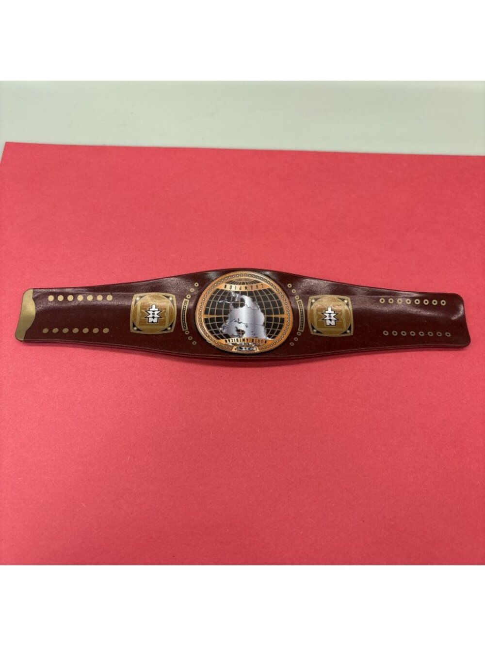 NXT NORTH AMERICAN CHAMPION Slap Belt Series 1 Wristband WWE/WWF